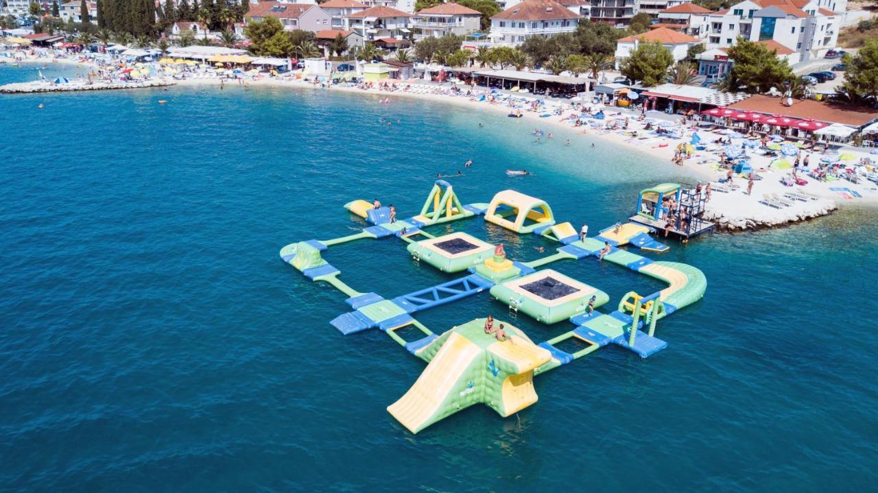 Luxury Apartment With Swimming Pool Ana Τρογκίρ Εξωτερικό φωτογραφία